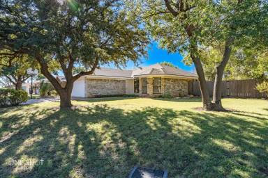 Main picture of 5081 Velta Ln
