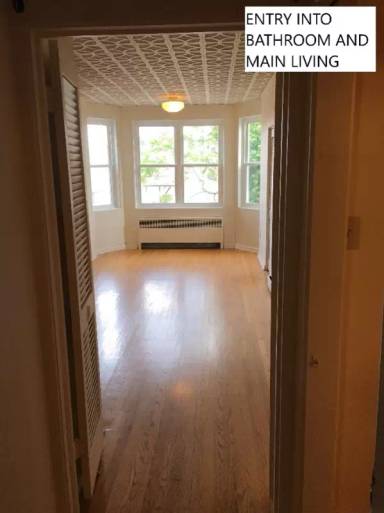 Main picture of 933 Saint Paul St