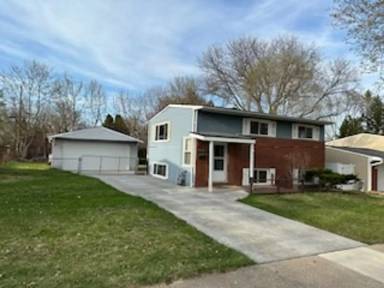 Main picture of 754 Panorama Dr