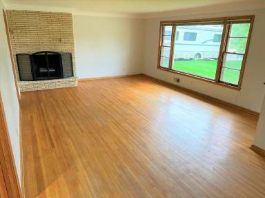 Main picture of 6320 Sheridan Ave S