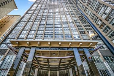 Main picture of Park Place Towers