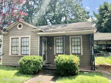 Main picture of 20 N Lewis St
