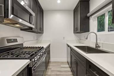 Main picture of 410 Lucas Ave