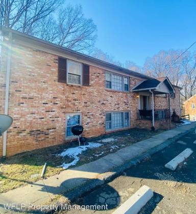 Main picture of 186 Loch Ln