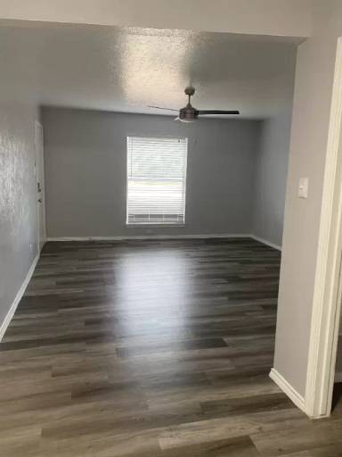 Main picture of 2409 Ridgmar Plz