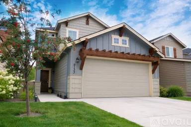 Main picture of 9127 W Tillamook Dr