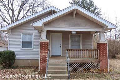 Main picture of 1444 S Campbell Ave