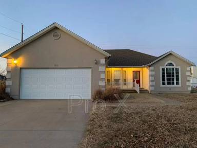 Main picture of 903 Lexington St