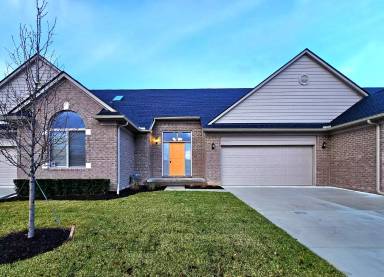 Main picture of 42445 Stanford Way