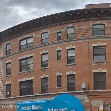 Main picture of 2119 Beverley Rd