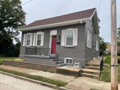 Main picture of 21 S 13th St
