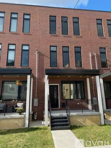 Main picture of 416 Rector St