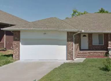 Main picture of 3902 S Timbercreek Ave