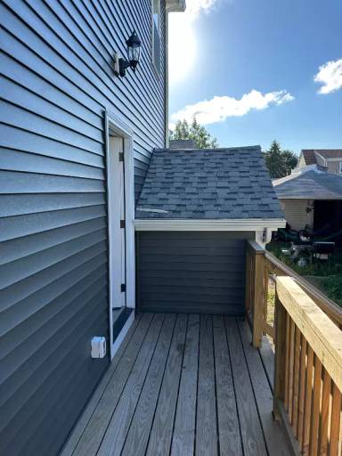 Main picture of 15 Sybaris St