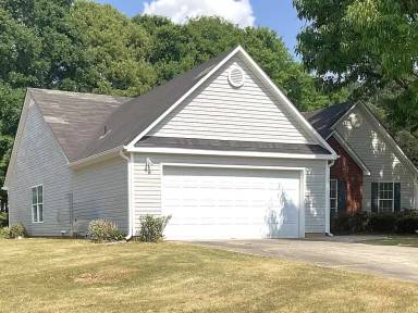 Main picture of 273 Rockingham Dr