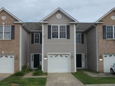 Main picture of 35090 Sara Ct