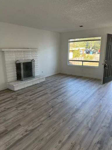 Main picture of 1745 12th St