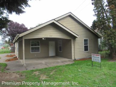 Main picture of 3650 Brooks Ave NE
