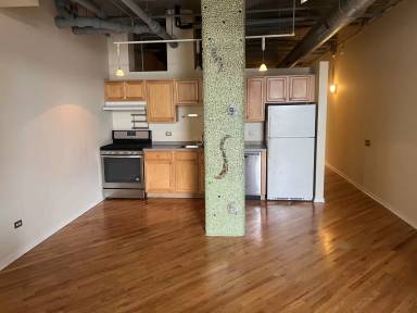 Main picture of Clinton Condo Complex
