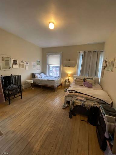 Main picture of 465 Park Dr