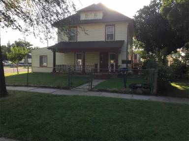 Main picture of 1543 S Wichita St