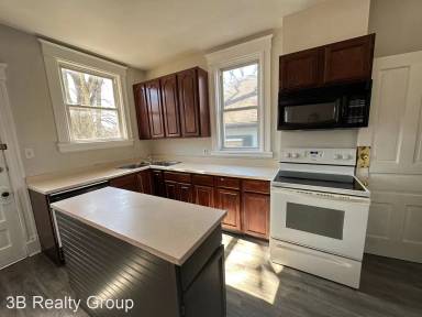 Main picture of 3819 Saint Martins Pl