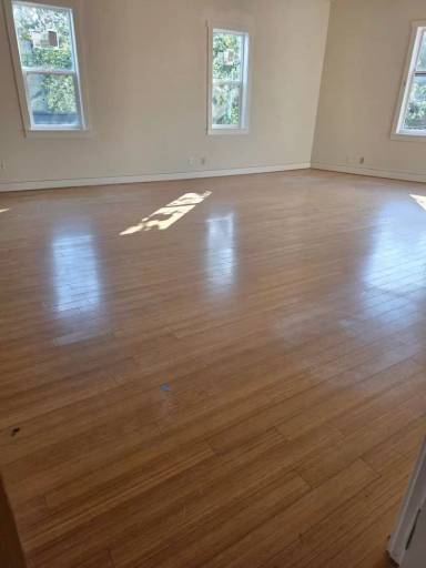Main picture of 709 N 35th St