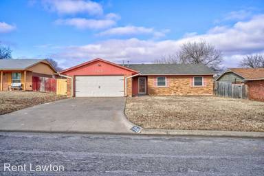 Main picture of 7903 NW Terrace Hills Blvd