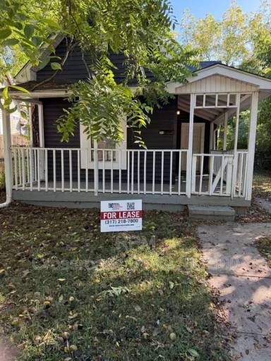 Main picture of 3449 Boulevard Pl