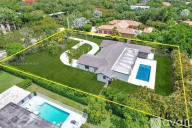 Main picture of 9505 SW 67th Ave
