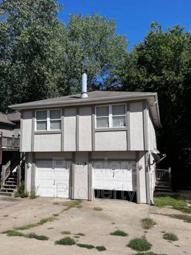 Main picture of 8205 North Everton Avenue - C