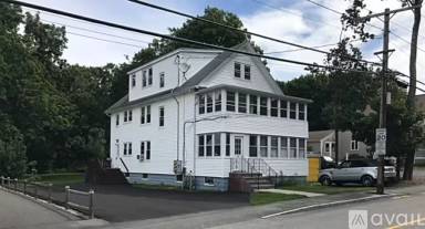 Main picture of 138 Mechanic St