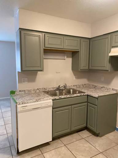 Main picture of 637 Louisiana Blvd SE