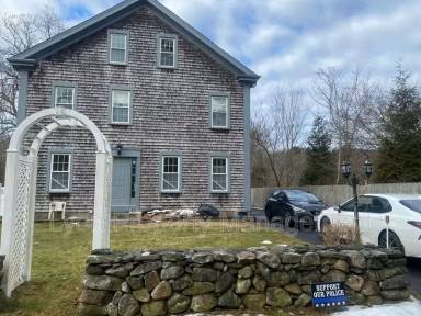 Main picture of 793 Gifford Rd