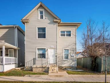 Main picture of 126 E 6th Ave
