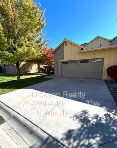 Main picture of 5718 Pumpkin Ridge Dr