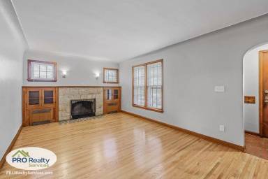 Main picture of 438 Johnson Pkwy