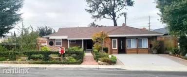 Main picture of 2302 Roosevelt Cir