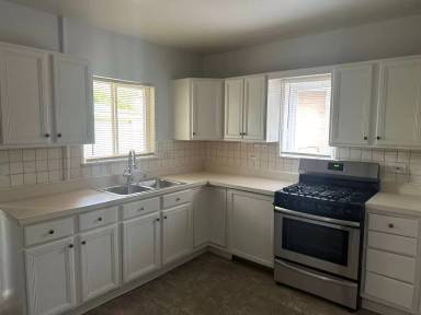 Main picture of 2311 33rd St