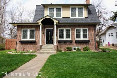 Main picture of 5741 S Spotswood St
