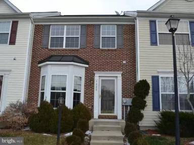 Main picture of 7020 Pyle Ct