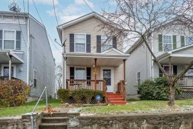 Main picture of 2229 Symmes St