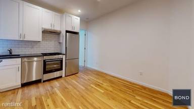 Main picture of 429 E 73rd St
