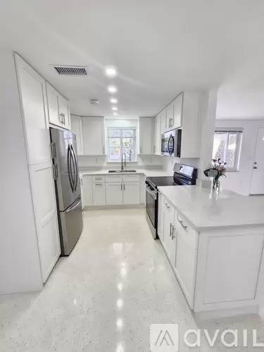 Main picture of 445 Creek Lane Dr