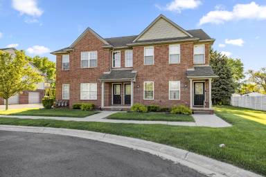 Main picture of 13333 Turnberry Ct