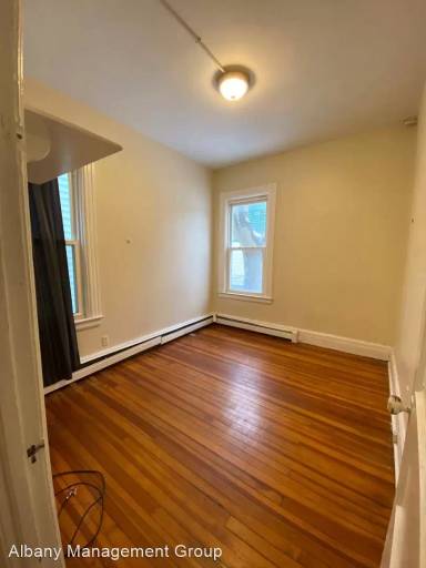 Main picture of 226-228 Quail St