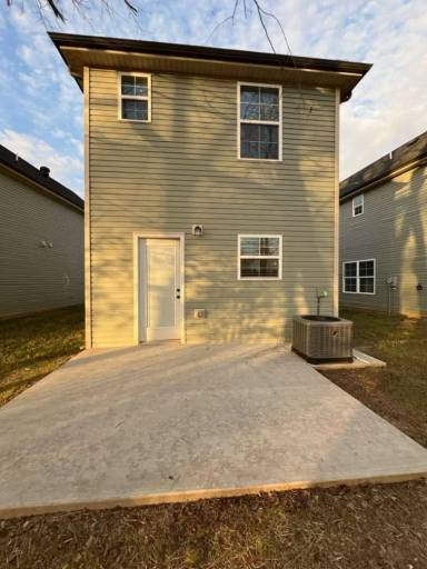 Main picture of 326 Honeycomb Ct