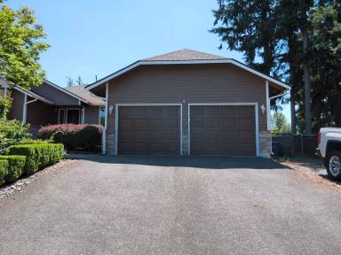 Main picture of 1719 126th Ave E