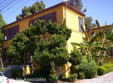 Main picture of 2236 1/2 N Cahuenga Blvd