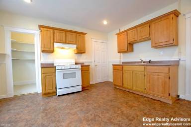 Main picture of 50 Armandine St